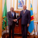 En France,Vital Kamerhe visite le bâtiment nouvellement réhabilité de l’Ambassade de la RDC et salue le travail abattu par l’ambassadeur Emile Ngoy